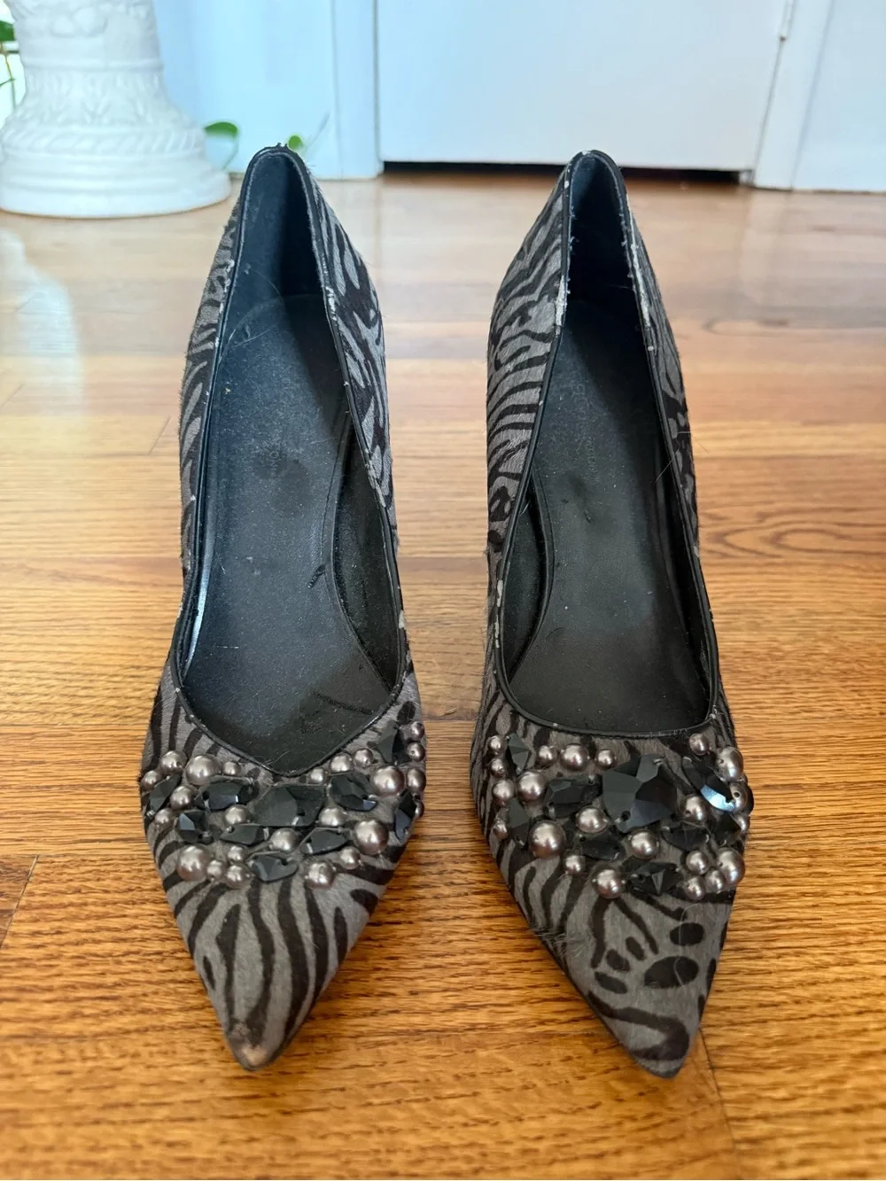 BGBG Women's Gray Zebra Print With Embellishes Pointed-Toe High Heels